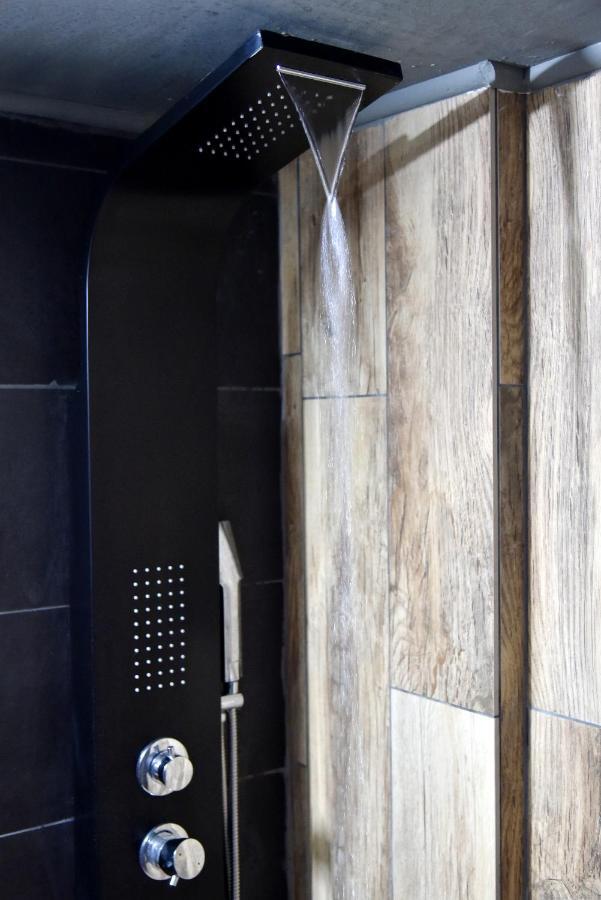 Home Plus Psirri Apartment Athens Luaran gambar
