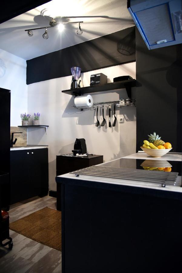 Home Plus Psirri Apartment Athens Luaran gambar