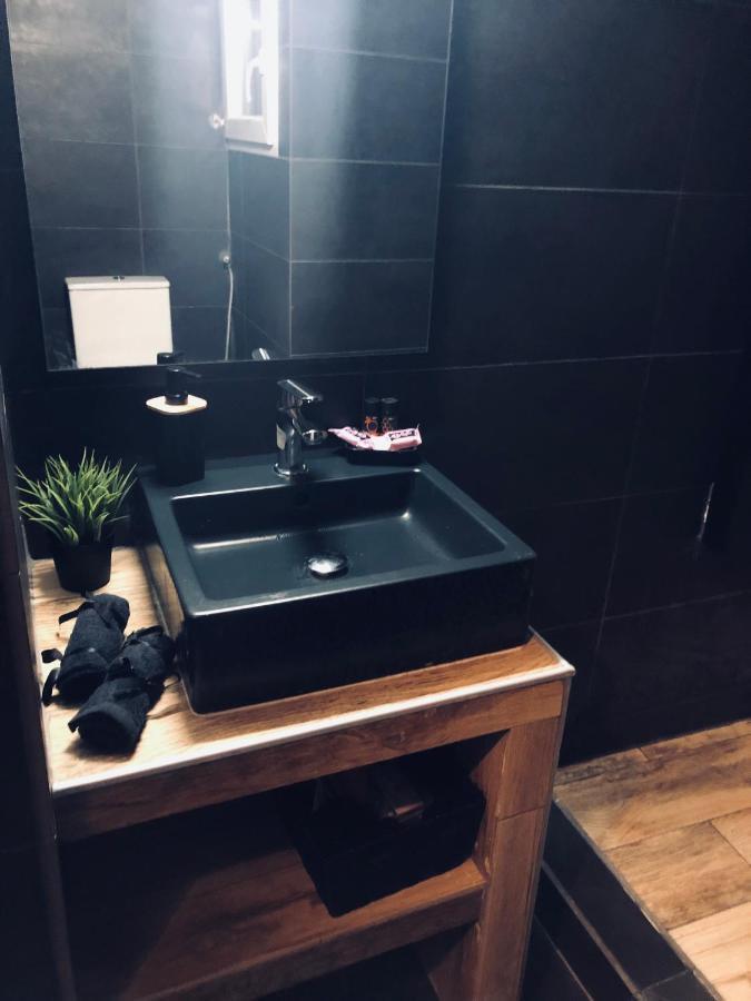 Home Plus Psirri Apartment Athens Luaran gambar