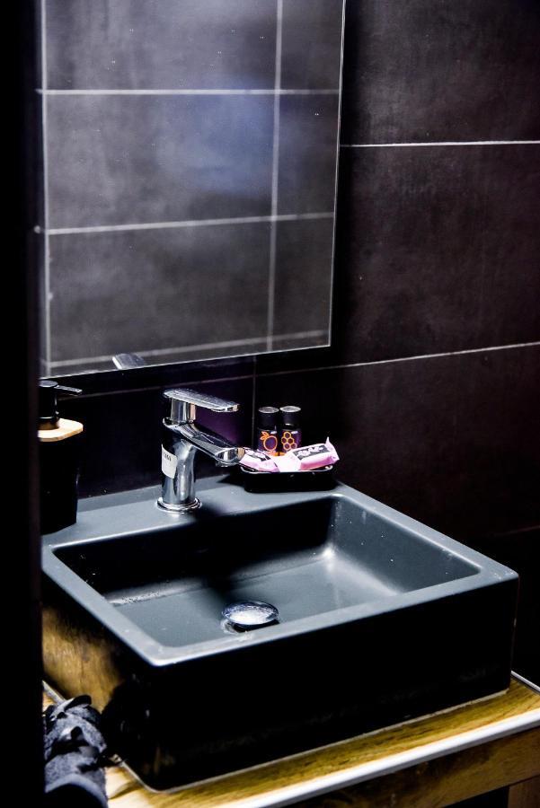 Home Plus Psirri Apartment Athens Luaran gambar